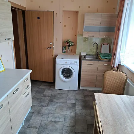 Ξενοδοχείο Jeruzale 2*