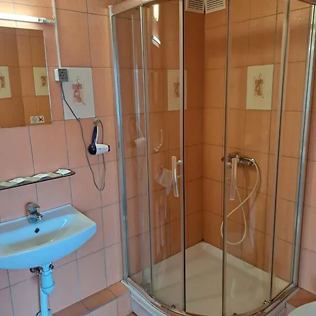Jeruzale Hotel
