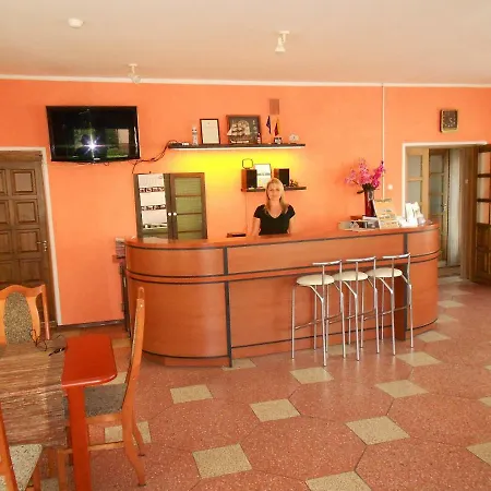 Jeruzale Hotel 2*