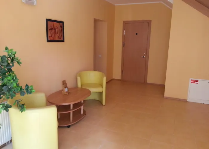 ジェルザレ ホテル 2*